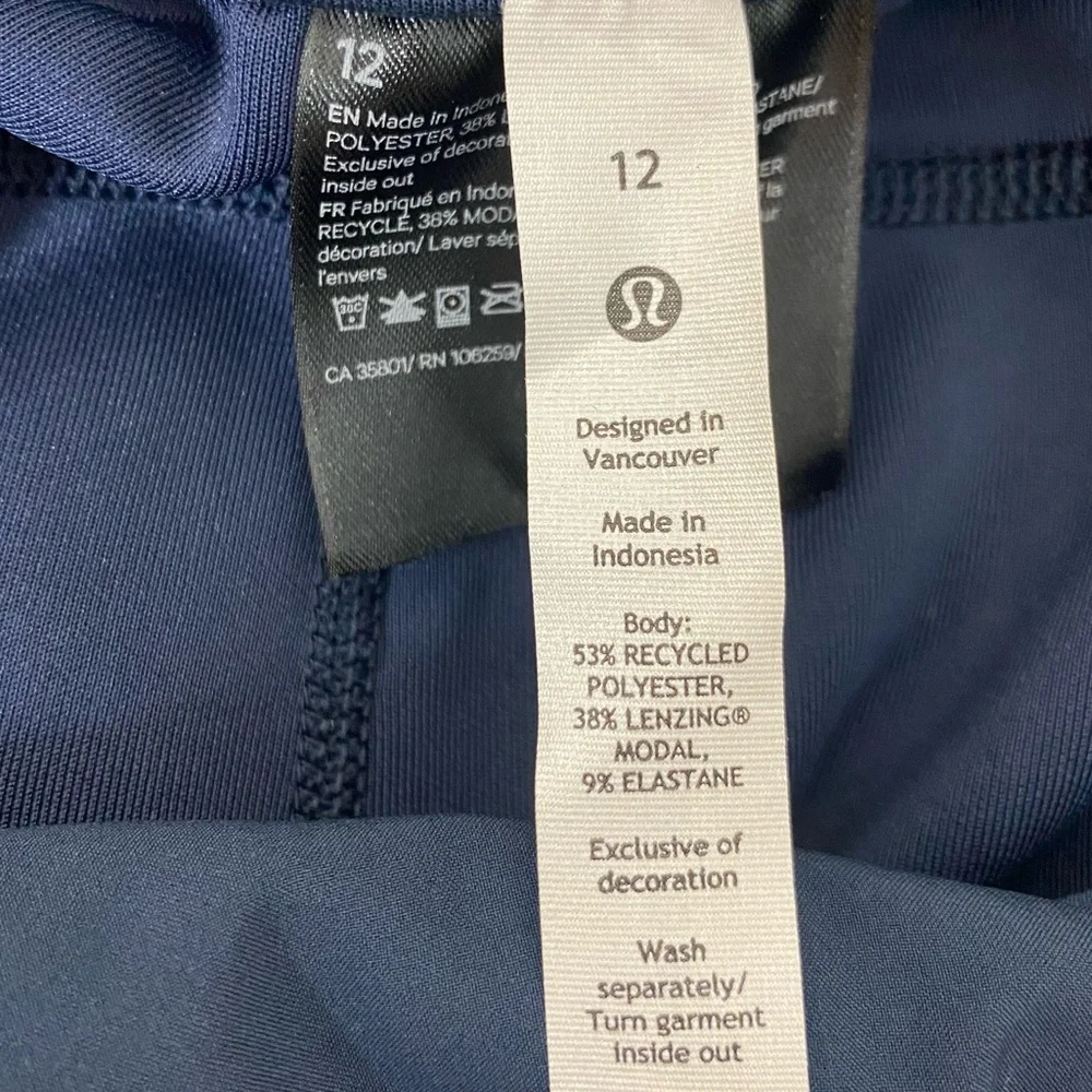 LIKE NEW Lululemon Softstreme High Rise Straight Leg Crop Pants True Navy - 12